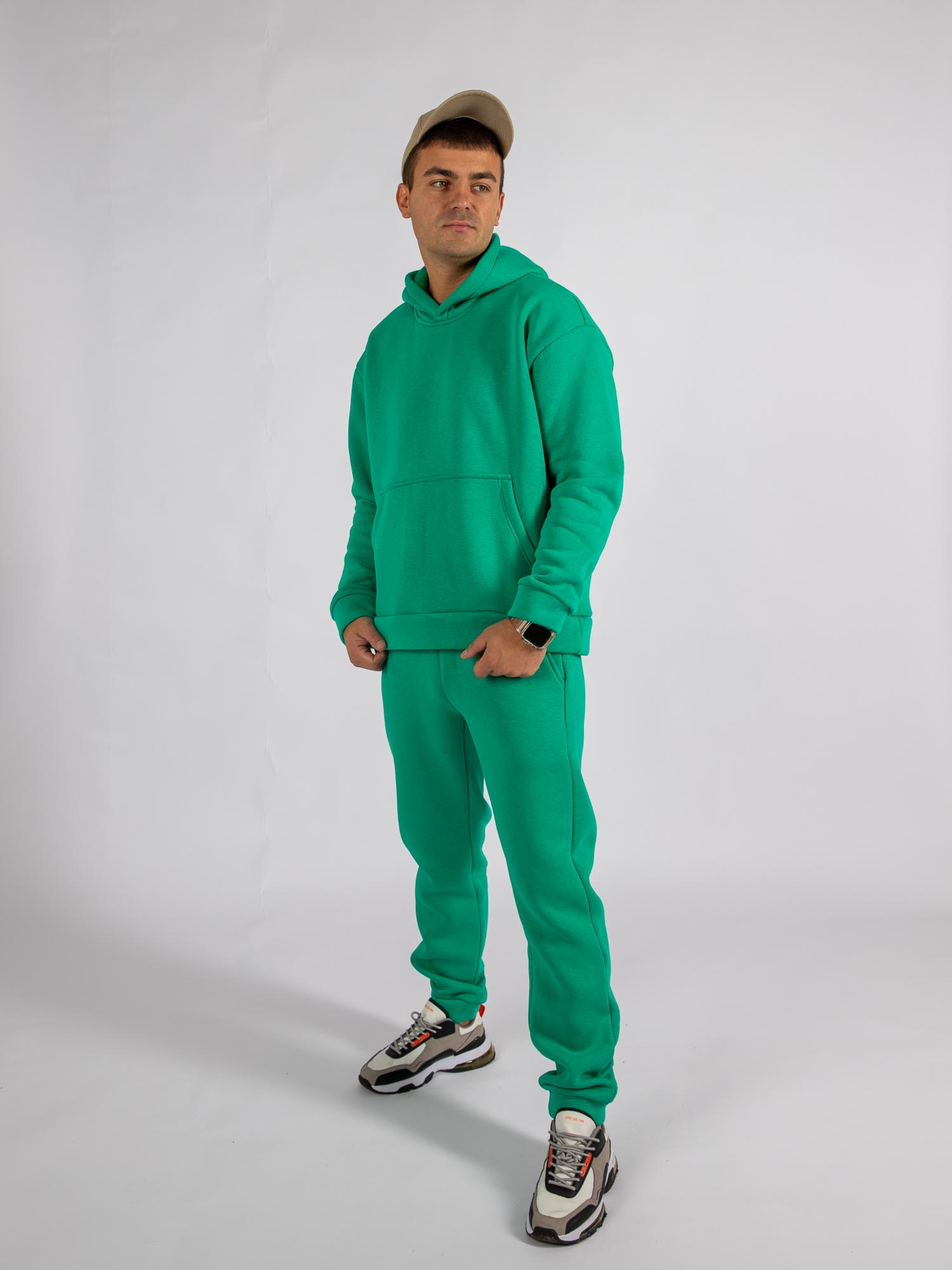 картинка Спортивный костюм БТ010 зеленый от магазина Спортсоло