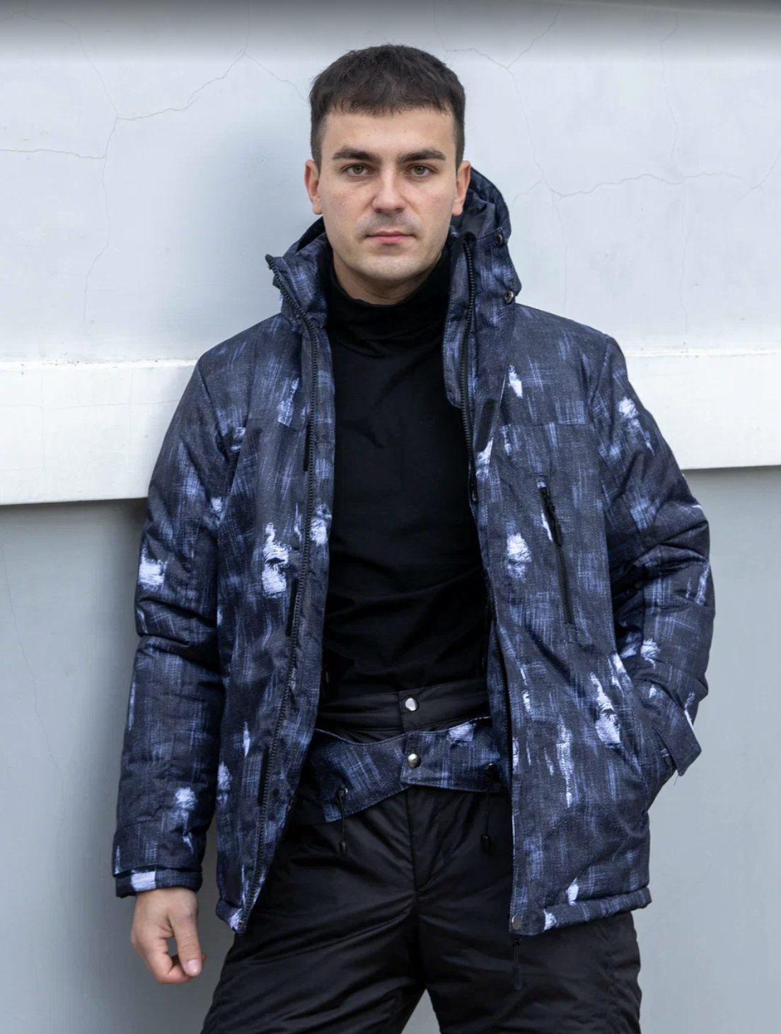 картинка Горнолыжная куртка Айсберг-Черный от магазина Спортсоло