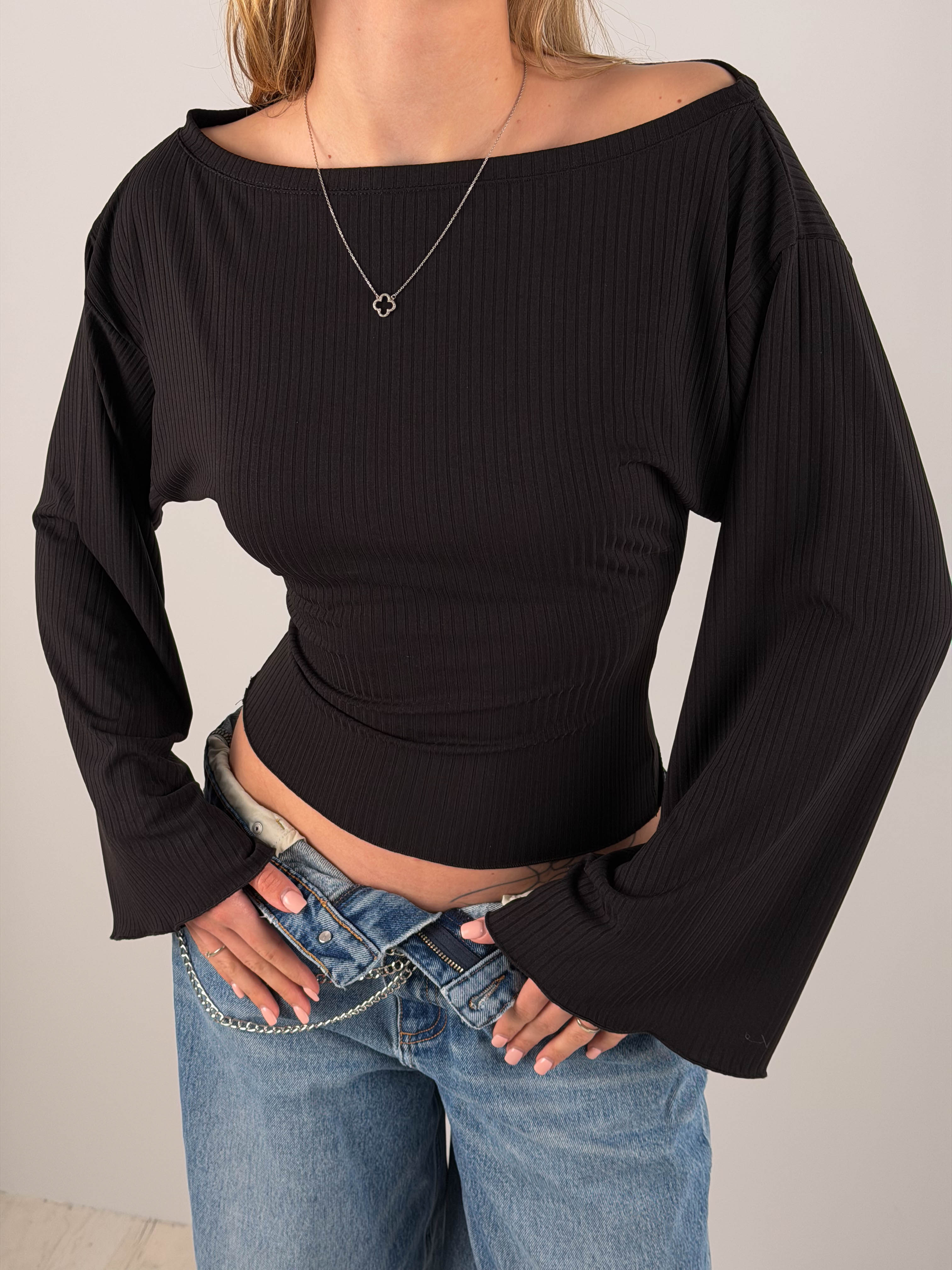 картинка Лонгслив КО101 Черный от магазина Спортсоло