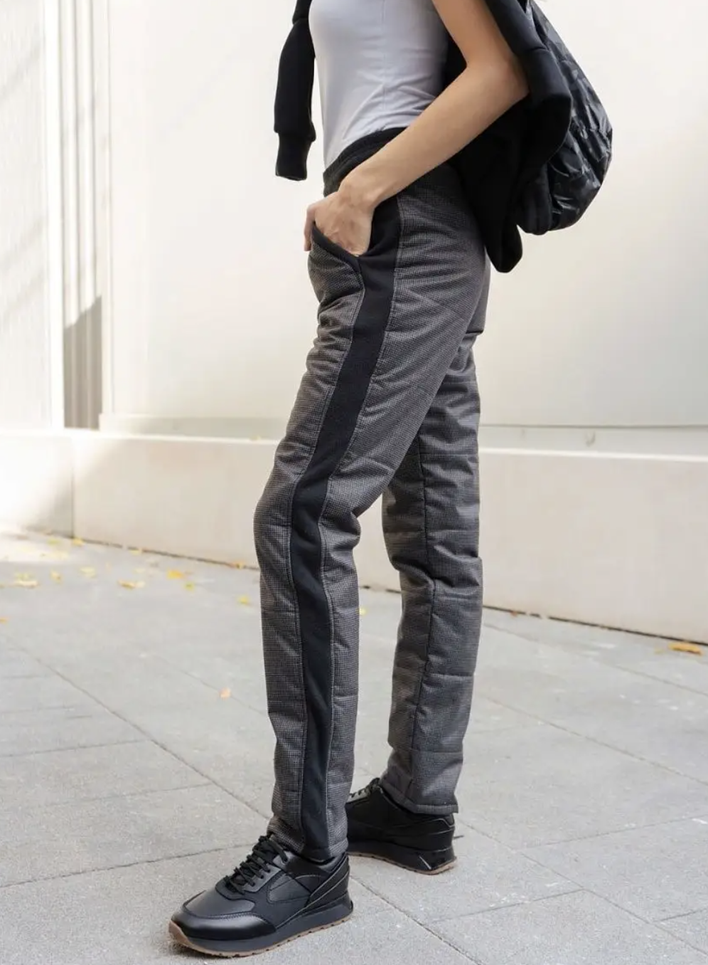 картинка Брюки женские утепленные С211 Графит от магазина Спортсоло