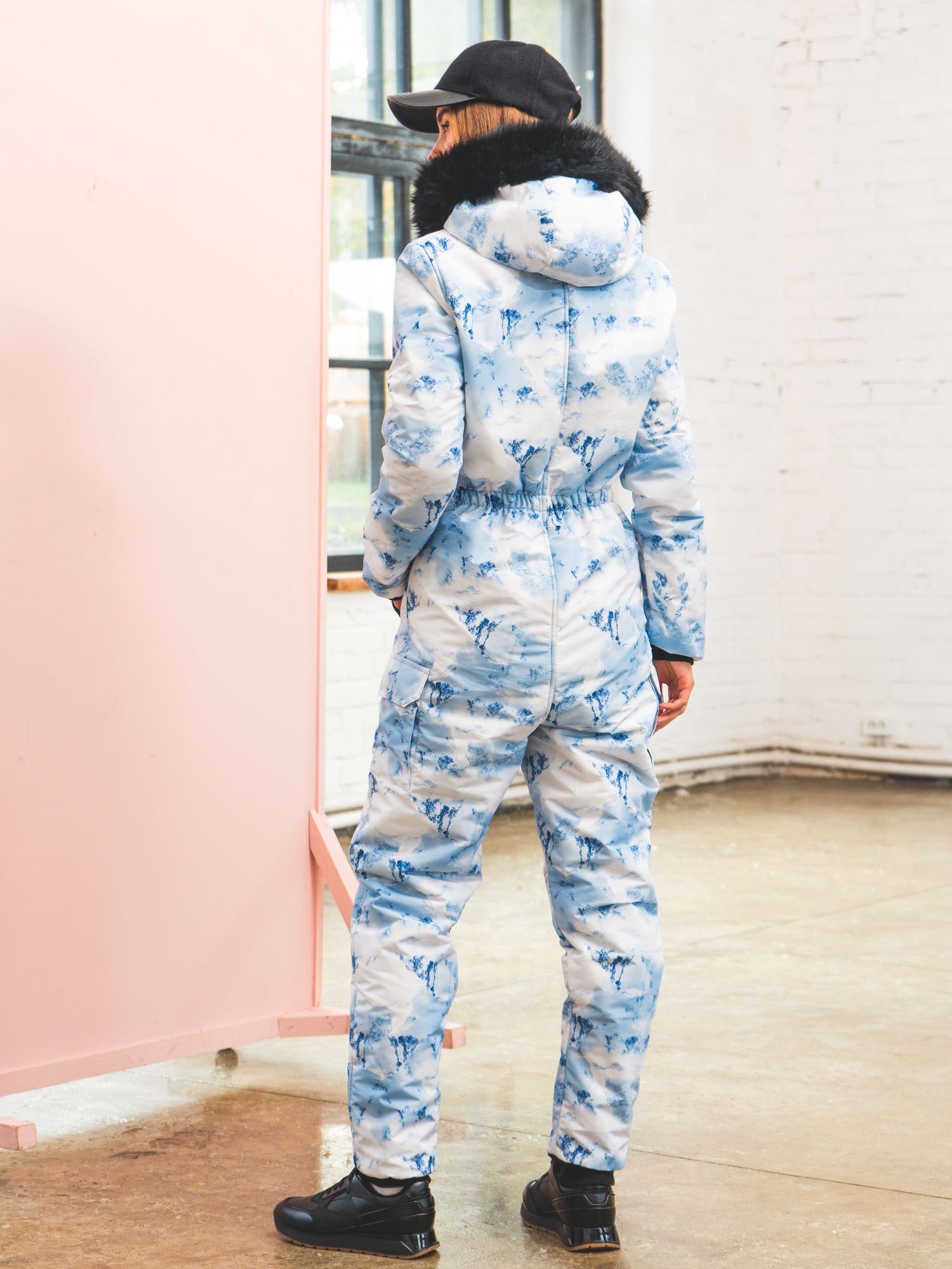 картинка Комбинезон К095 Голубой  от магазина Спортсоло