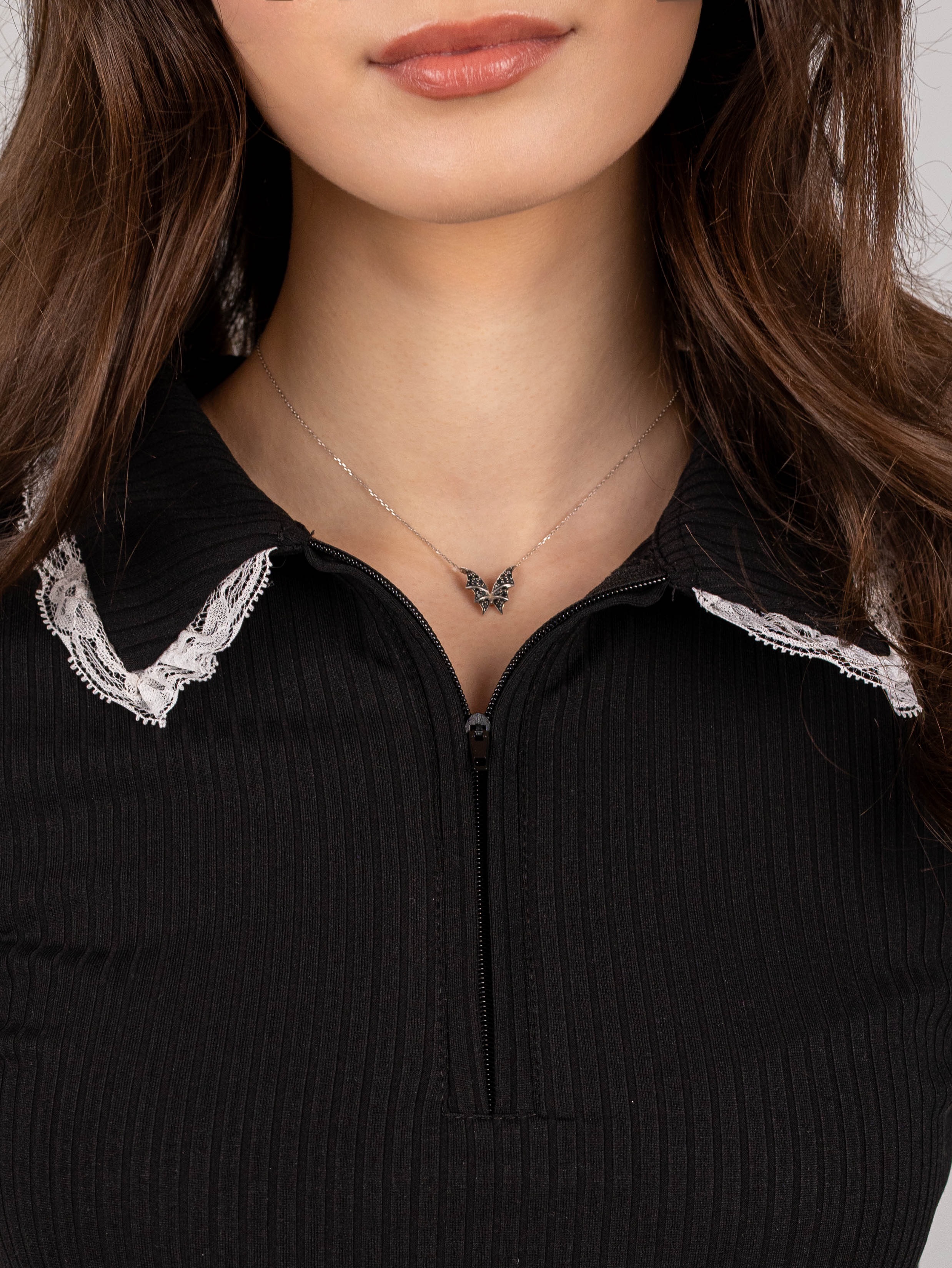 картинка Лонгслив поло с кружевом КМ101 Черный  от магазина Спортсоло