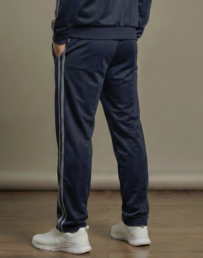 картинка Брюки мужские К015-Б Темно-Синий-Молочный от магазина Спортсоло