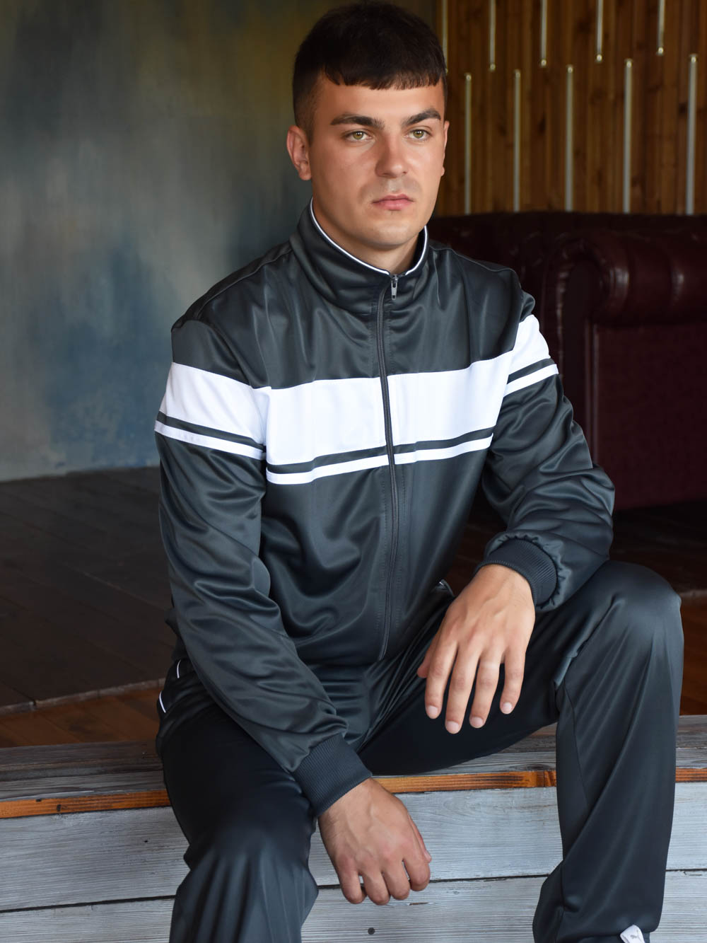 картинка Ветровка женская Г023-Т Тем-Синий  от магазина Спортсоло