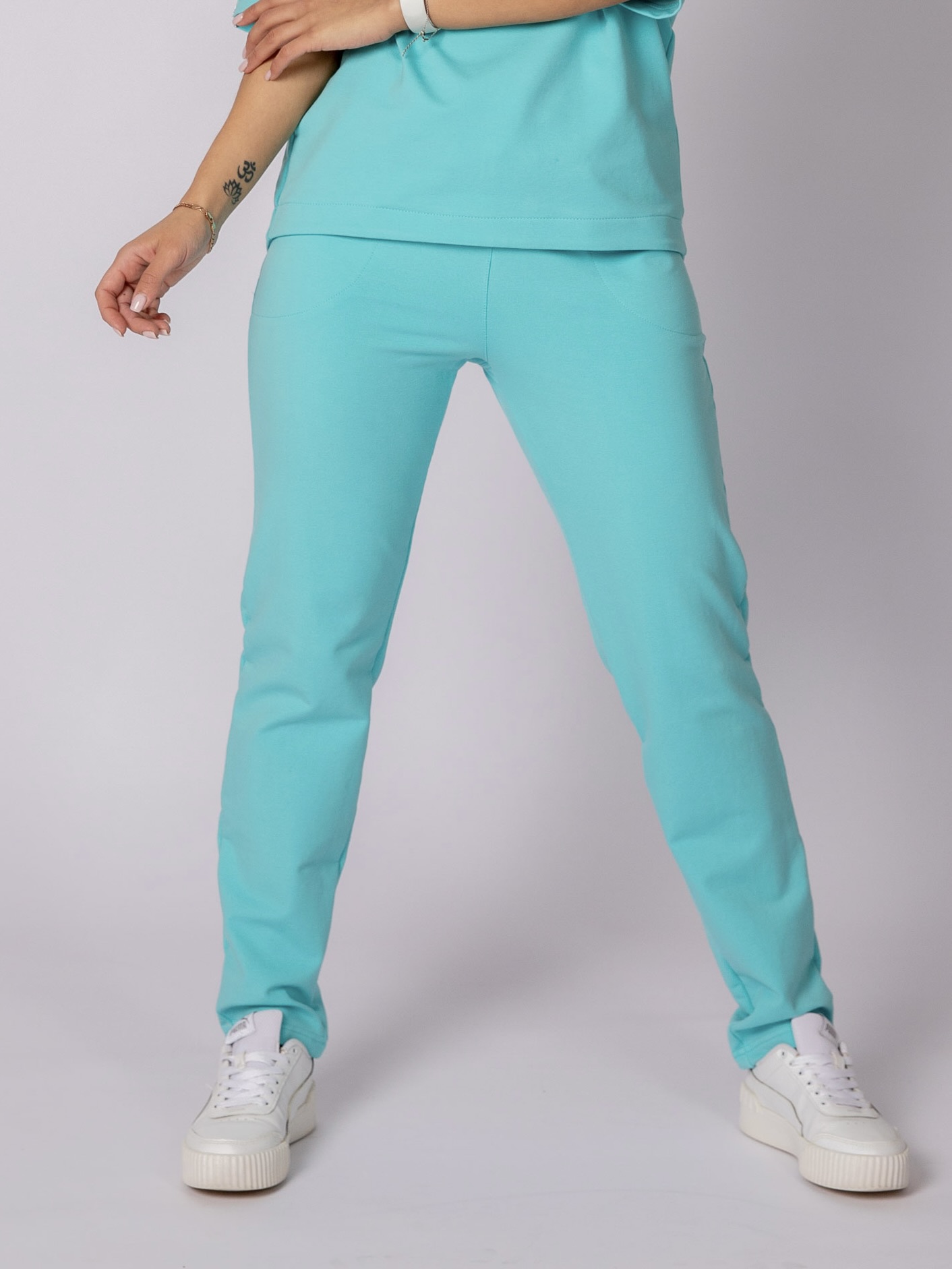 картинка Брюки женские Г026-Б Ментол от магазина Спортсоло