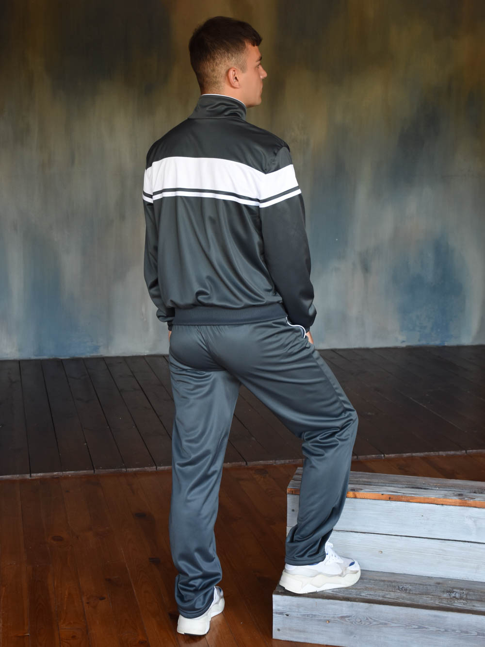 картинка Ветровка женская Г023-Т Тем-Синий  от магазина Спортсоло