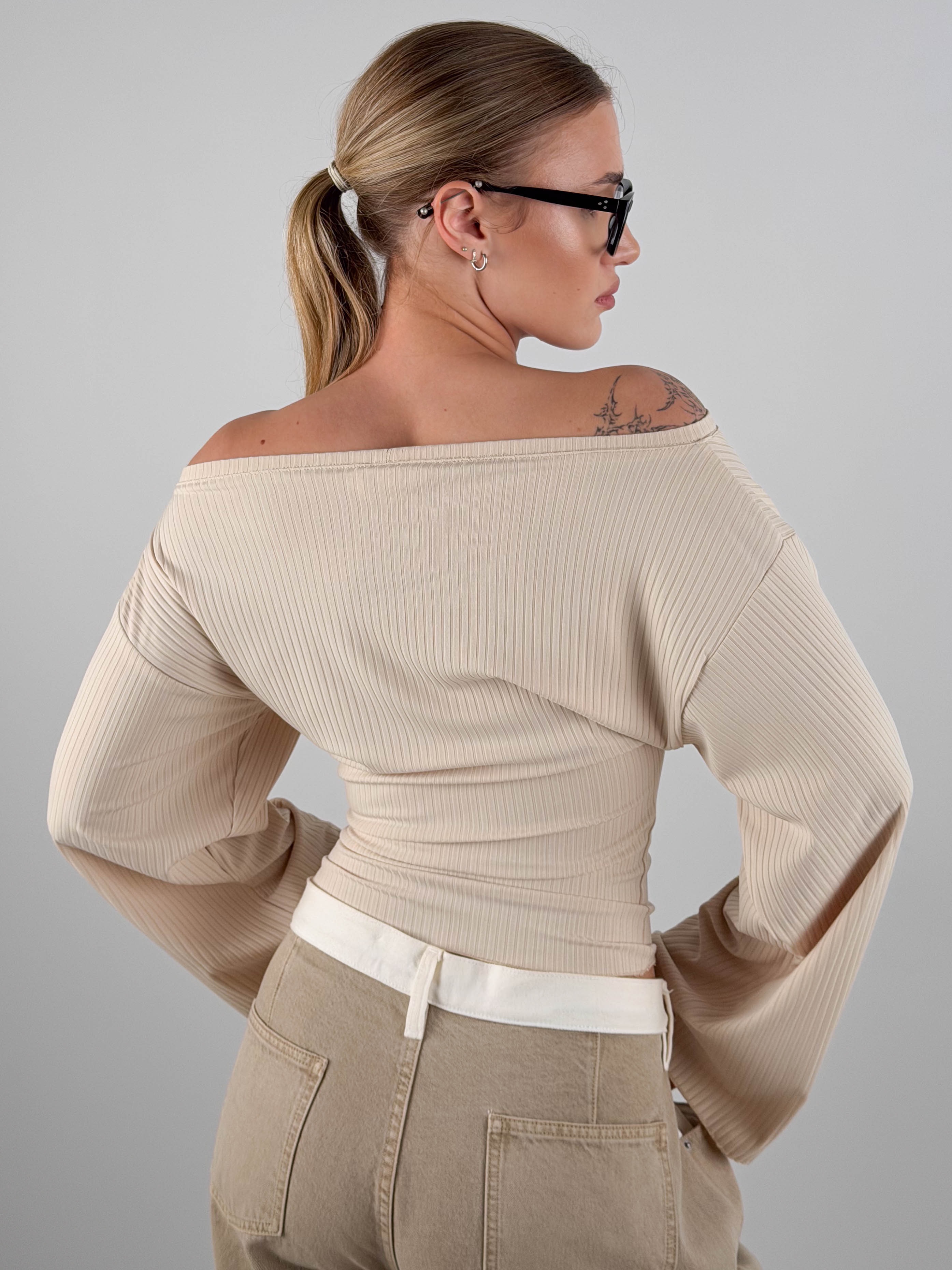 картинка Лонгслив КО101 Бежевый от магазина Спортсоло